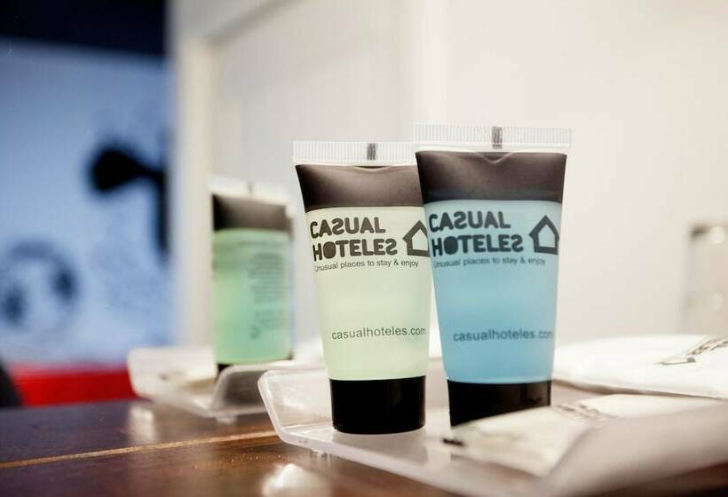 标准间, Casual De Las Letras Sevilla