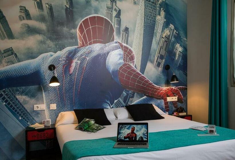 四人标准间, Casual De Las Letras Sevilla