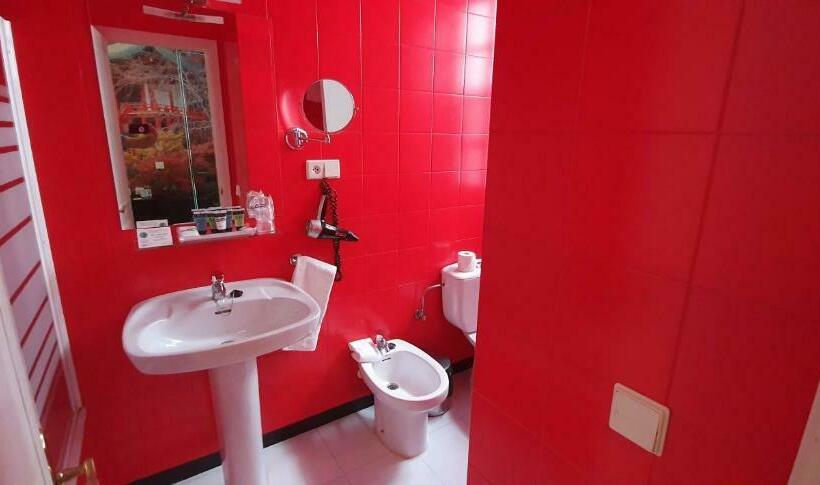 经典家庭房间, Casual De Las Letras Sevilla