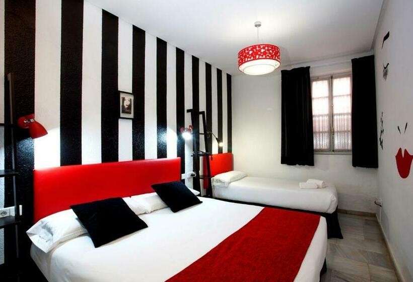 经典家庭房间, Casual De Las Letras Sevilla