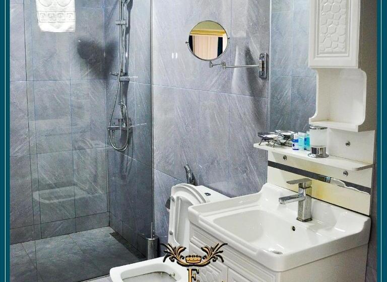 اتاق استاندارد یک نفره, Empire Business Baku