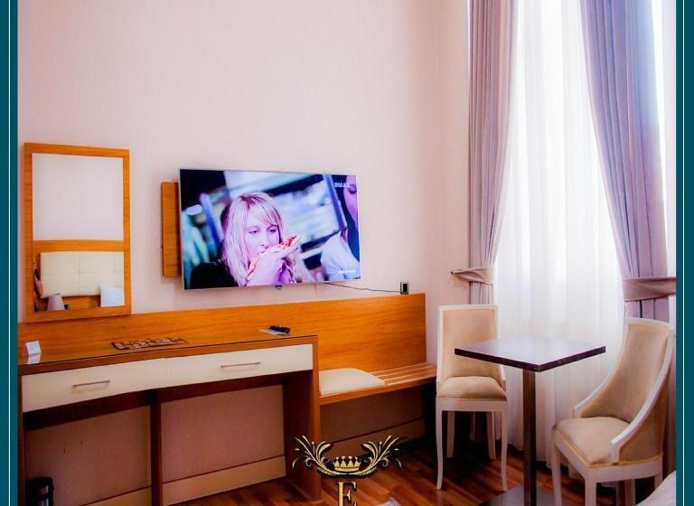 اتاق استاندارد یک نفره, Empire Business Baku