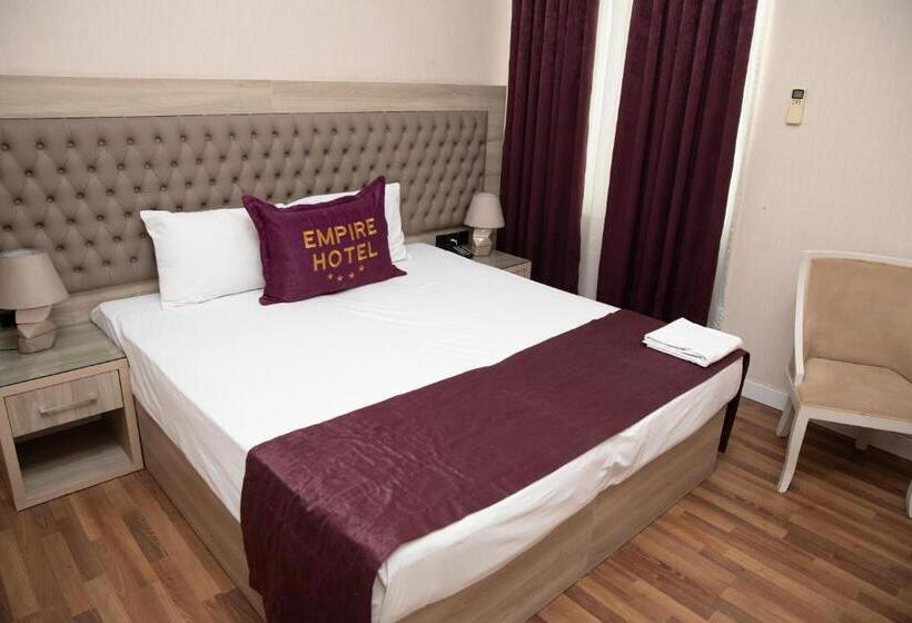 اتاق سوپریور با تخت بزرگ, Empire Business Baku