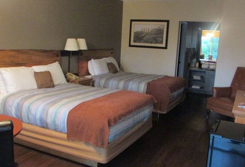 غرفة سوبيريور, Historian Inn