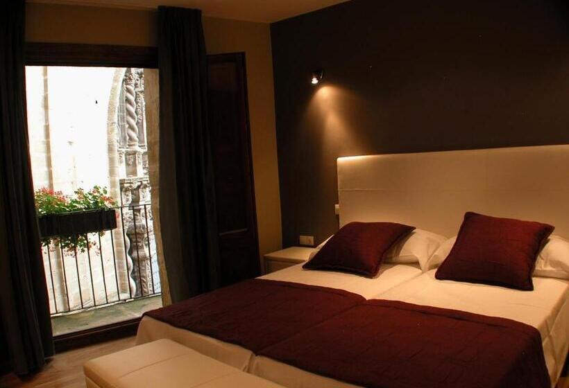 جناح جونيور, Portal Del Matarraña