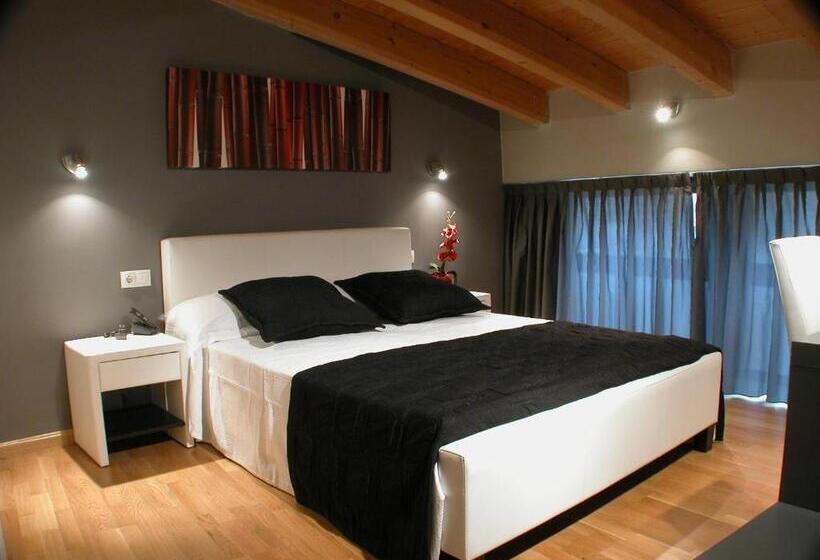 جناح عائلي, Portal Del Matarraña