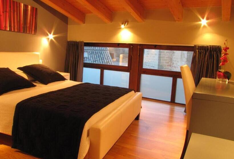 جناح عائلي, Portal Del Matarraña