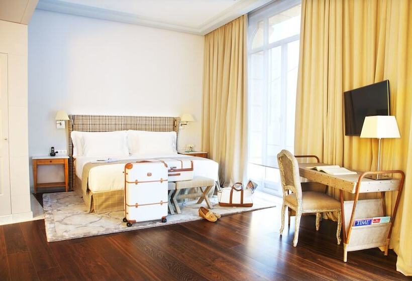 سوییت جونیور, Urso Hotel & Spa, A Small Luxury Hotel Of The World