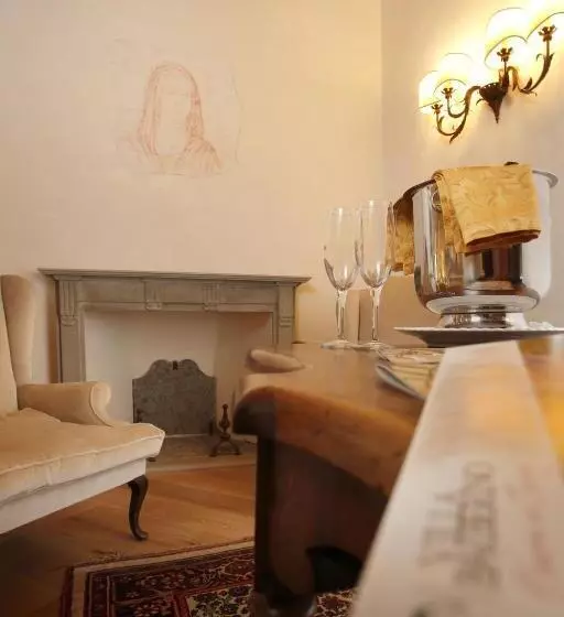 ジュニアスイート, Villa Barberino