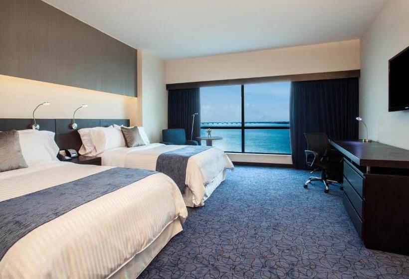 חדר סטנדרט שתי מיטות זוגיות, Wyndham Guayaquil, Puerto Santa Ana