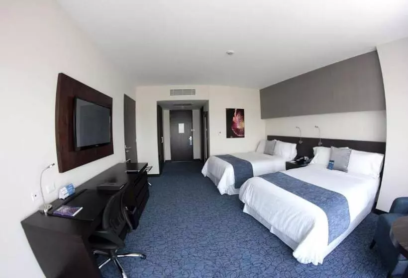 اتاق استاندارد با 2 تخت دوبل, Wyndham Guayaquil, Puerto Santa Ana
