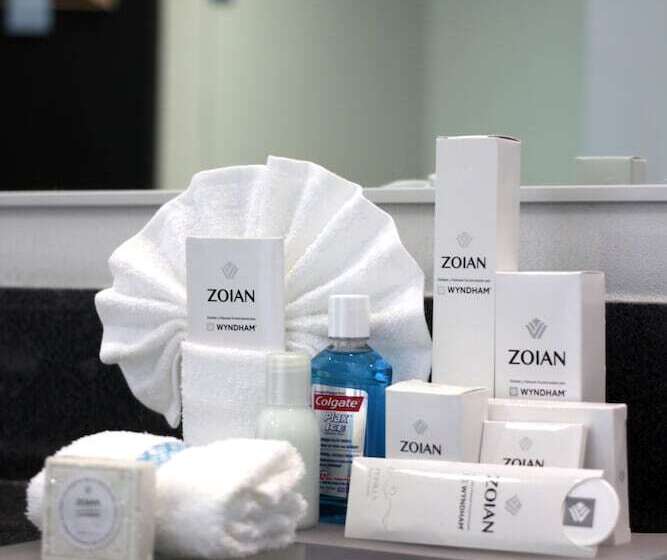 2ダブルベッドのスタンダードルーム, Wyndham Guayaquil, Puerto Santa Ana