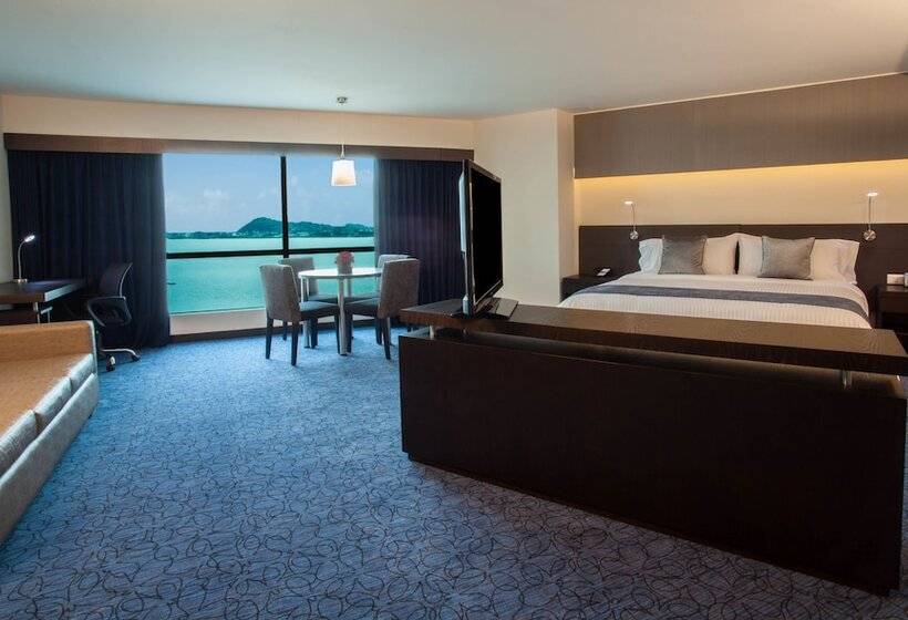 ジュニアスイート, Wyndham Guayaquil, Puerto Santa Ana