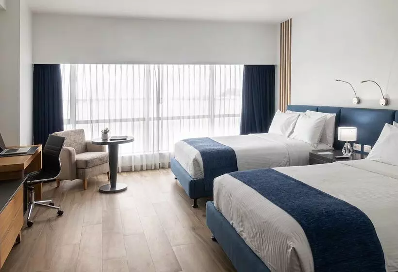 اتاق استاندارد با 2 تخت دوبل, Wyndham Guayaquil, Puerto Santa Ana