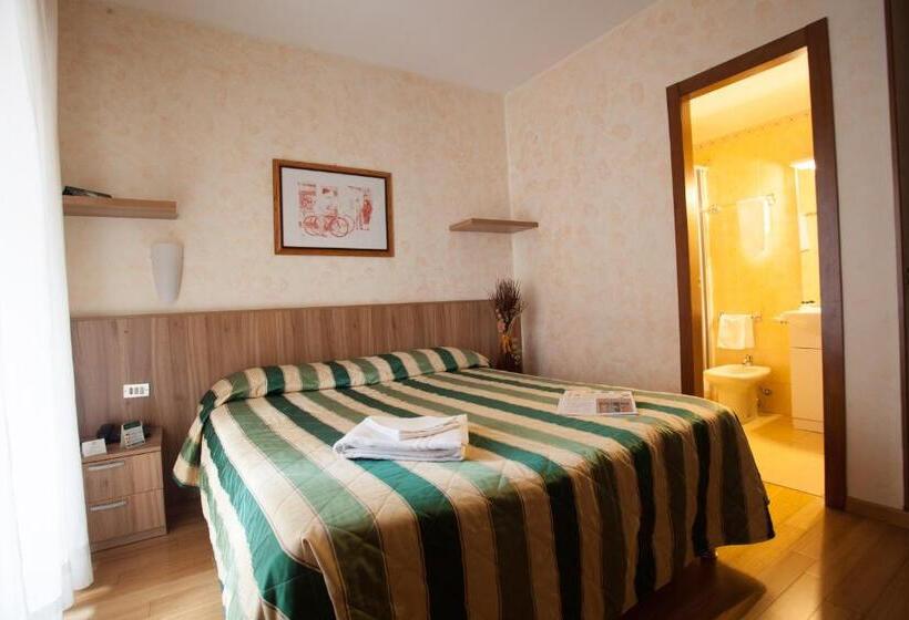 标准工作室, Residence Desenzano