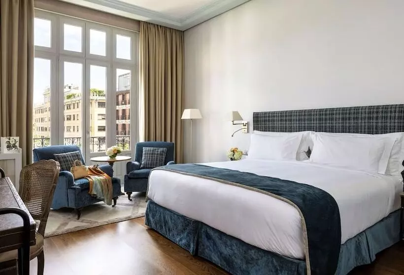 اتاق لوکس با چشمانداز باغ, Urso Hotel & Spa, A Small Luxury Hotel Of The World