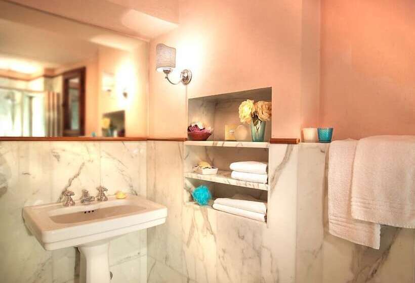 اتاق اجرایی, Antica Dimora Johlea