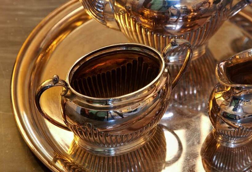 اتاق اجرایی سه نفره, Antica Dimora Johlea