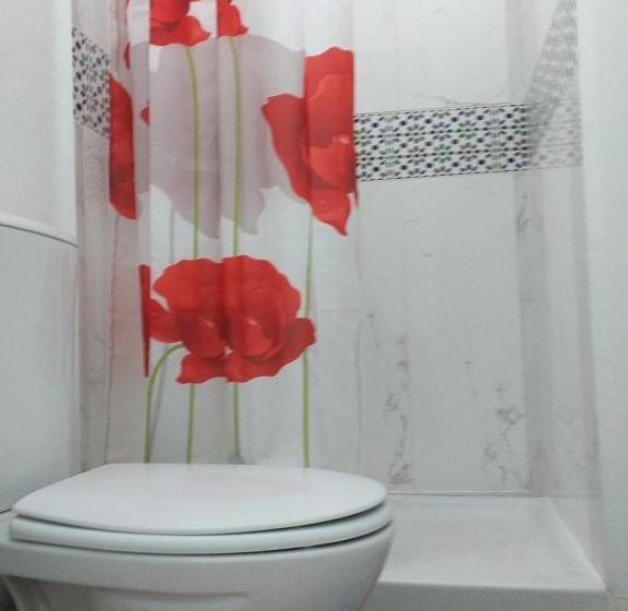 اتاق استاندارد چهار تخته, Hostal Diaz