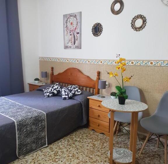 اتاق استاندارد با بالکن, Hostal Diaz