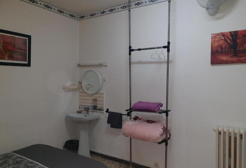 اتاق استاندارد, Hostal Diaz