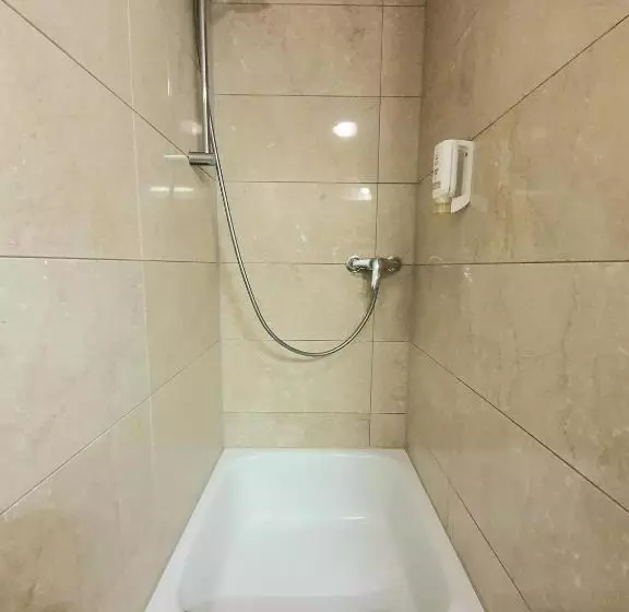 スタンダードスタジオ, Apart Hotel Ferdinand Berlin