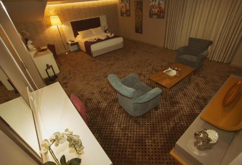اتاق خانوادگی, Boris Hotel Beylikdüzü