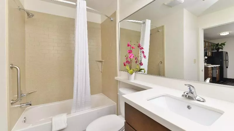 スタンダードルーム, Candlewood Suites Houma, An Ihg