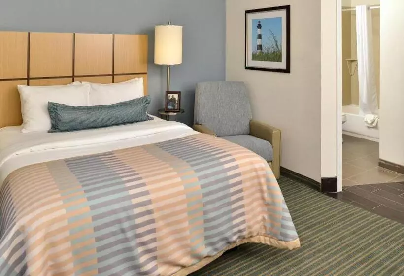 スタンダードスタジオ, Candlewood Suites Houma, An Ihg