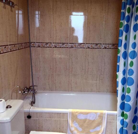 اتاق استاندارد, Godofredo