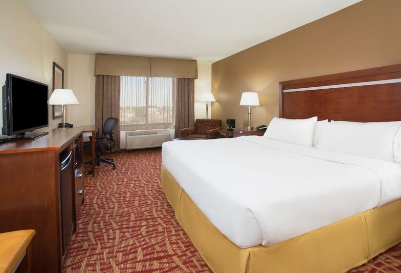 סוויטה מותאמת לאדם עם מוגבלויות, Holiday Inn Express & Suites Glendive, An Ihg