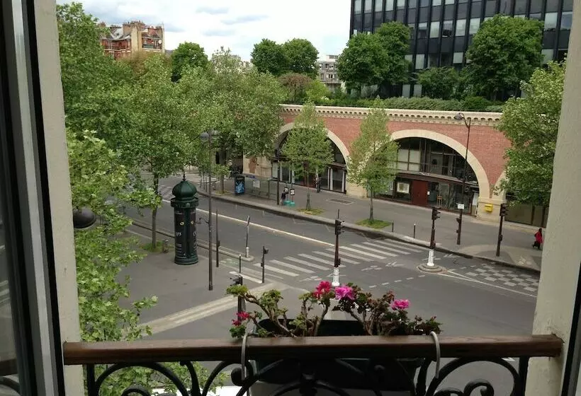 اتاق استاندارد سه نفره, Hôtel Prince Albert Gare De Lyon Ex Concordia