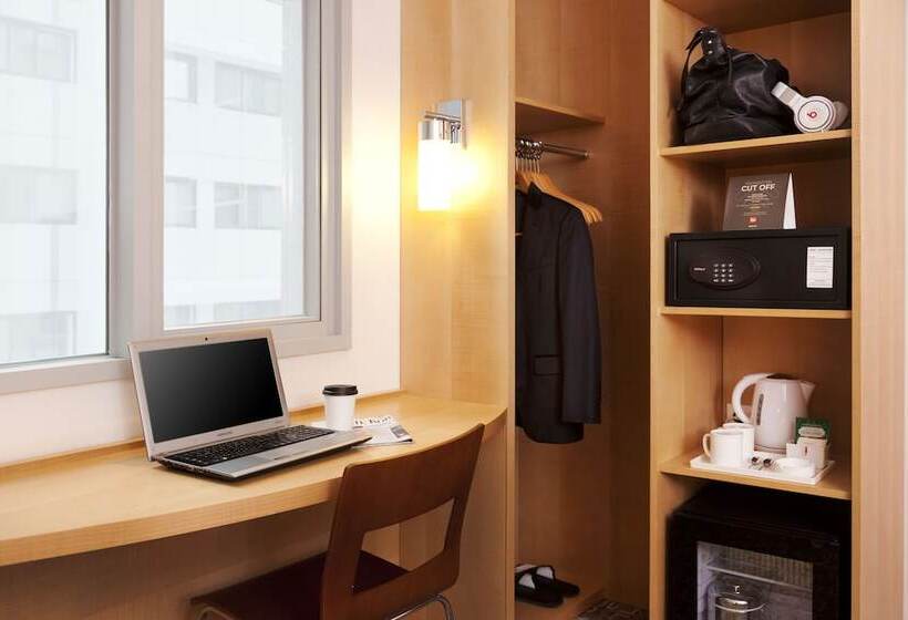 스탠다드 트리플 룸, Ibis Ambassador Seoul Insadong Myeongdong