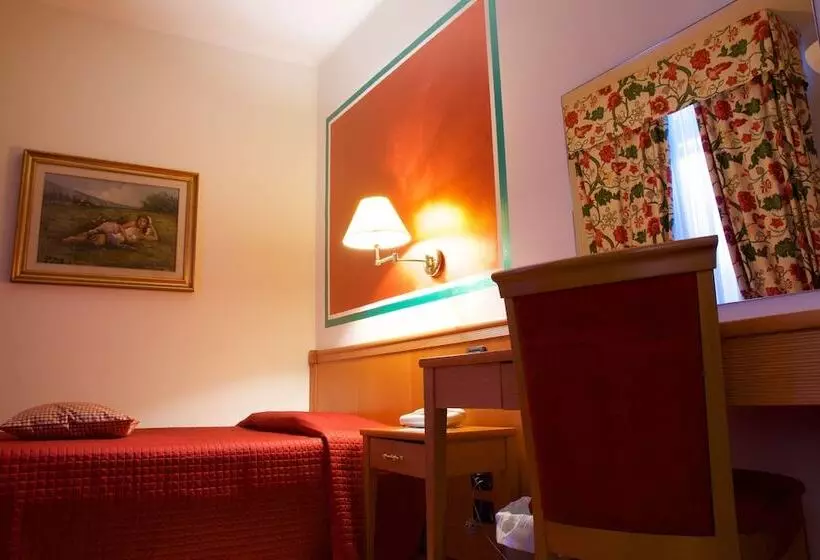 Comfort Single Room
