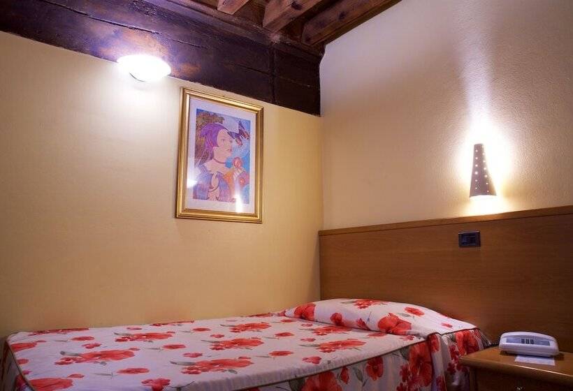 Pokój Comfort Jednoosobowy, La Luna