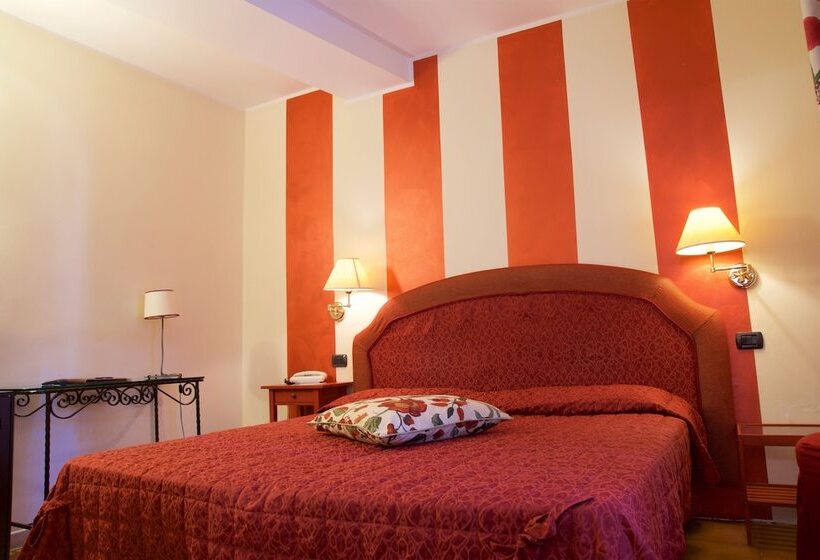 Pokój Superior, La Luna