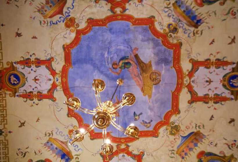 Suite Deluxe, La Luna