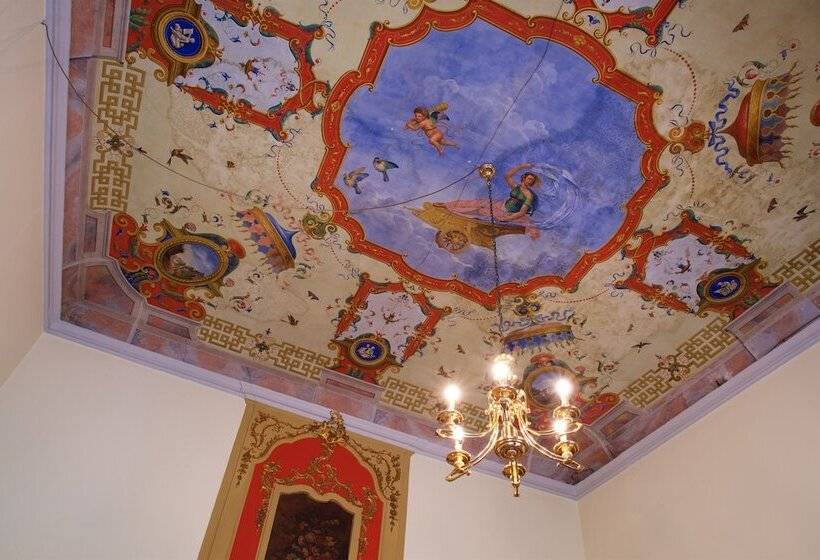 Suite Deluxe, La Luna