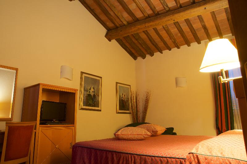 Pokój Standard Trzyosobowy, La Luna