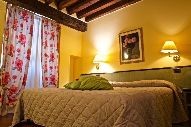 Chambre Supérieure, La Luna