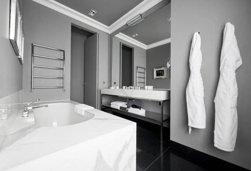 Superior Kamer, Odette En Ville