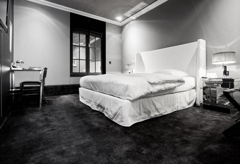 Eenvoudige Kamer, Odette En Ville