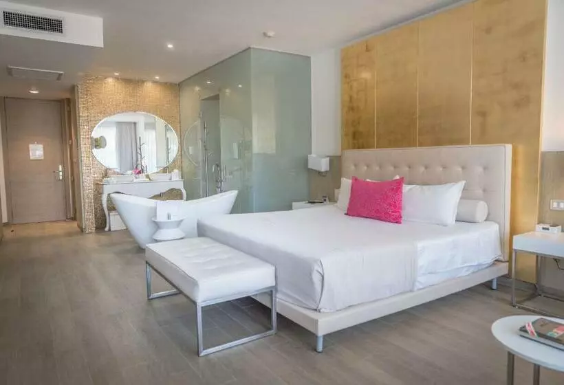 デラックススイート, Platinum Yucatan Princess - Adults Only - All Inclusive