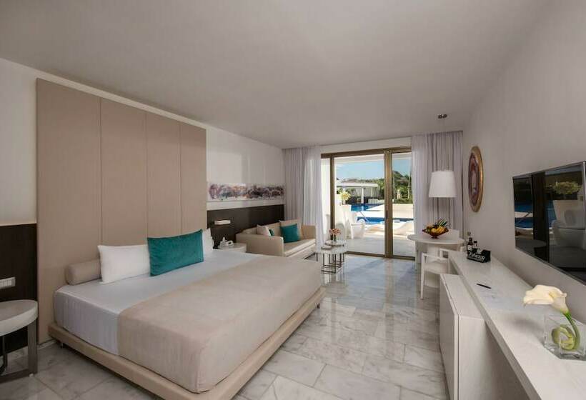 סוויטת ג'וניור דלוקס, Platinum Yucatan Princess - Adults Only - All Inclusive