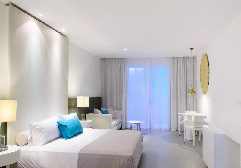 デラックスジュニアスイート, Platinum Yucatan Princess - Adults Only - All Inclusive