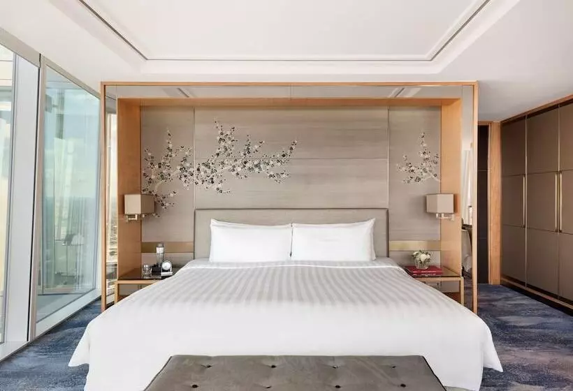 Premium Suite, Shangrila The Shard, London