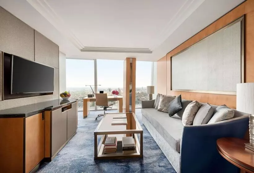 Premium Suite, Shangrila The Shard, London