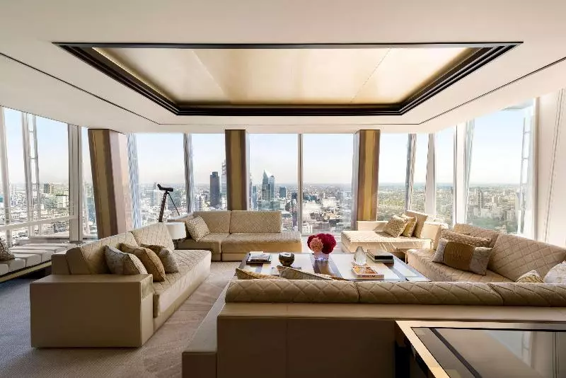 Suite, Shangrila The Shard, London
