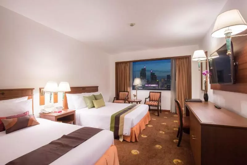 Standard Room King Size Bed, Shangrila The Shard, London