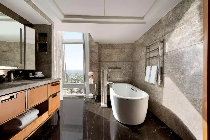 Premium Suite, Shangrila The Shard, London